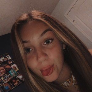 Meet your Posher, Ally